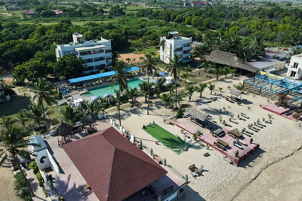E & A Waterfront at Prampram Beachfront Areas